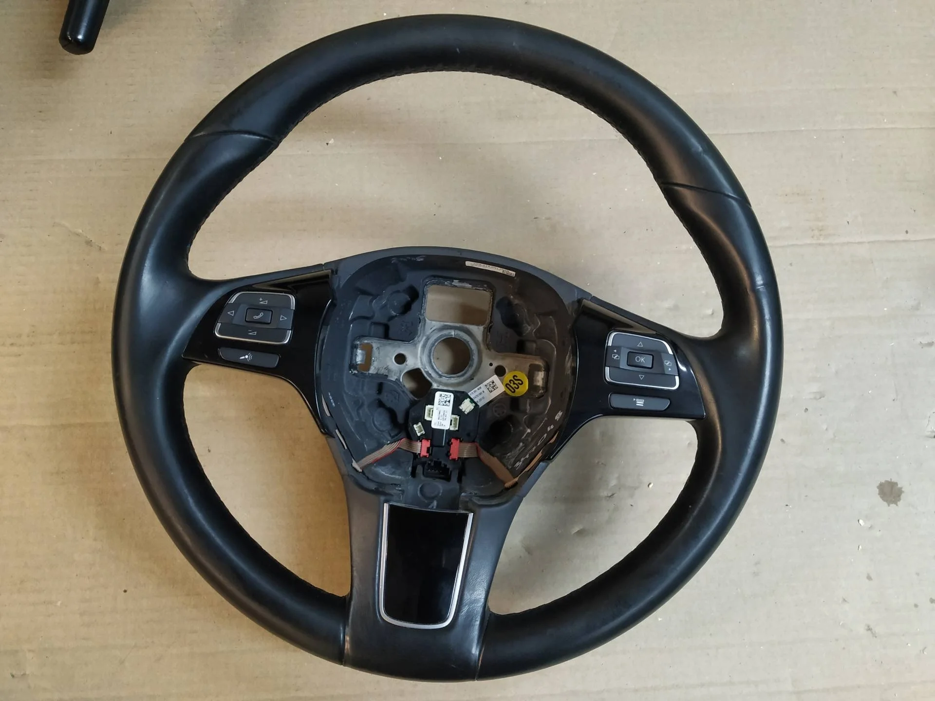 руль Volkswagen Touareg 2  2013