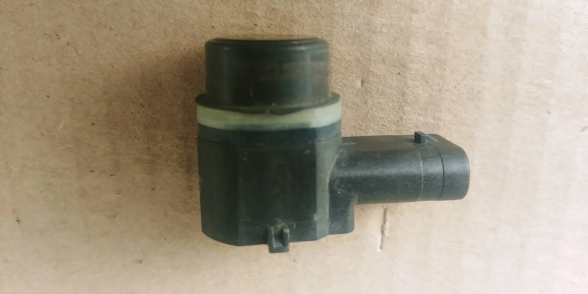 парктроник передний Volkswagen Tiguan  2009