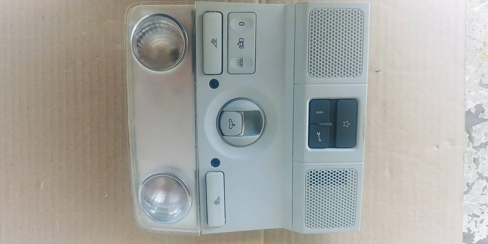 фонарь салона (плафон) Volkswagen Passat CC  2008