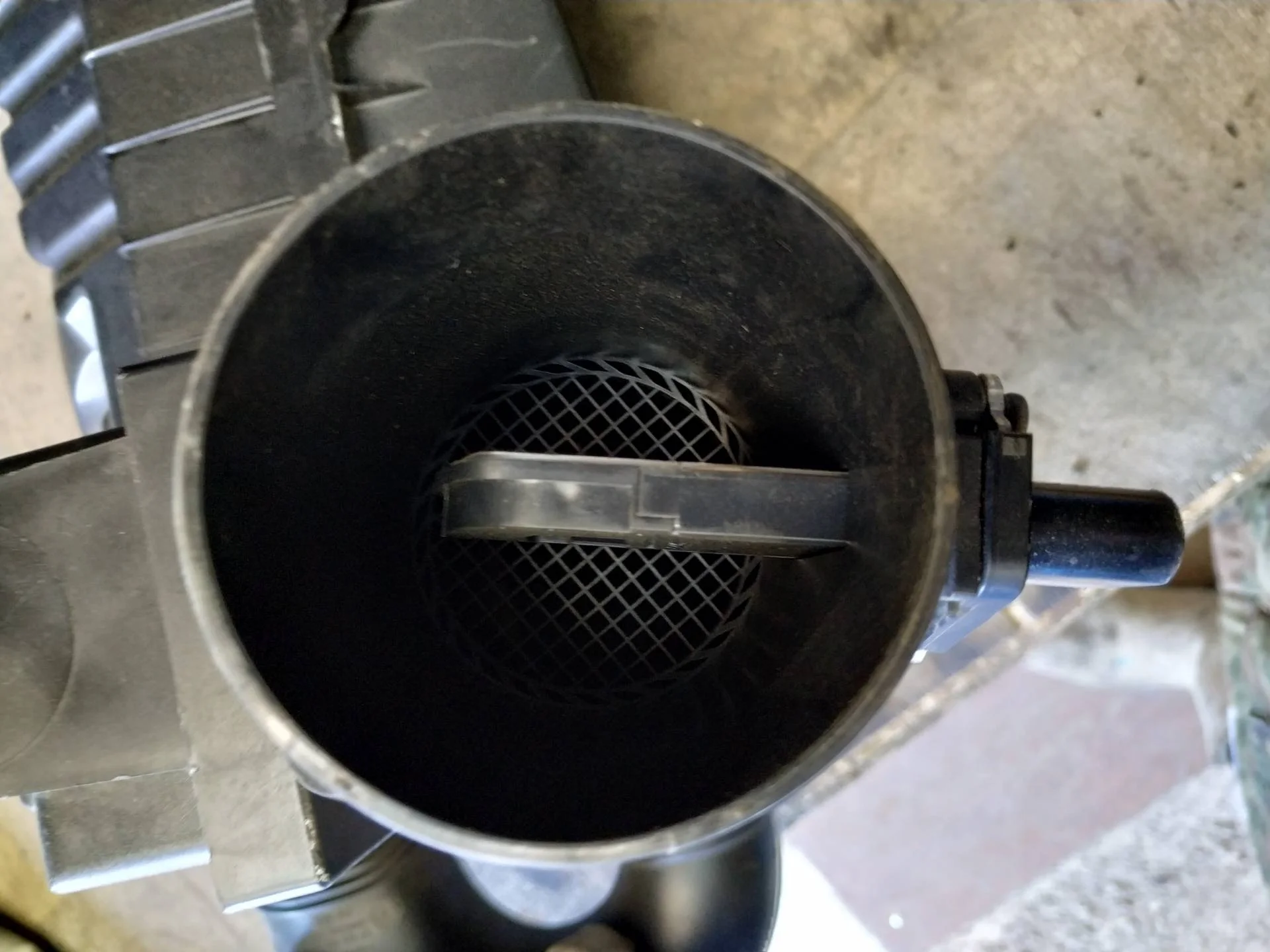 расходомер воздуха Volkswagen Passat CC  2008