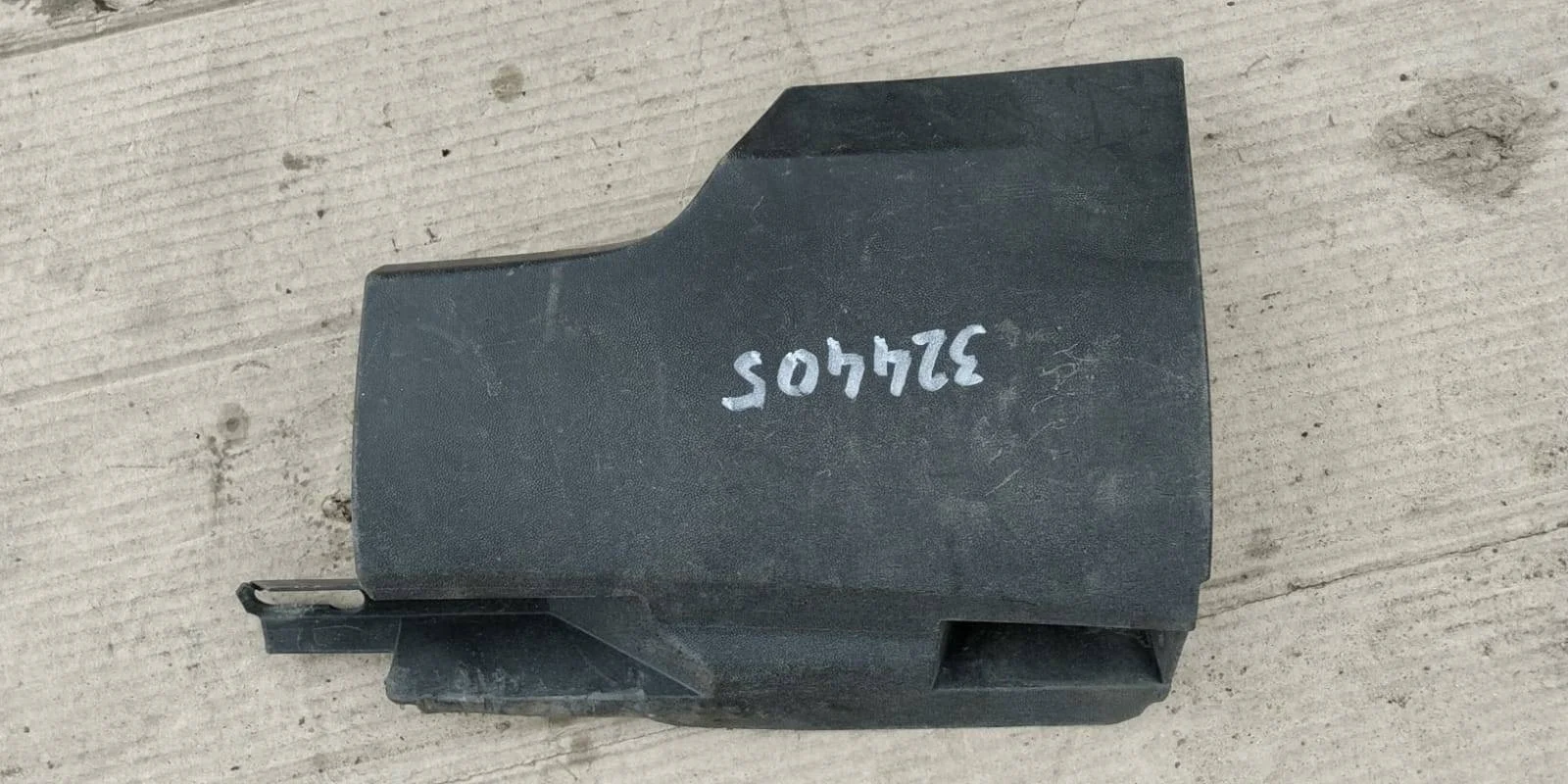 накладка на порог левая Volkswagen Passat B6  2008