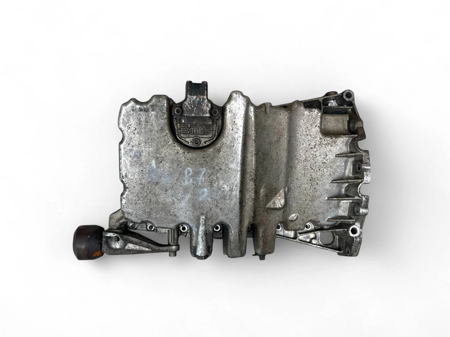 масляный поддон Audi A4  2006