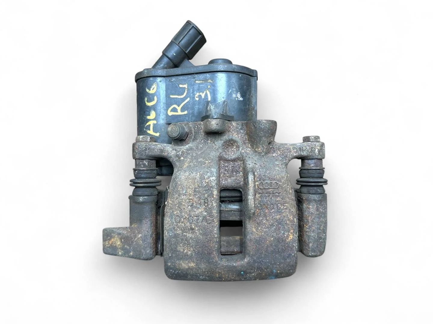 суппорт тормозной задний левый Audi A6  2006