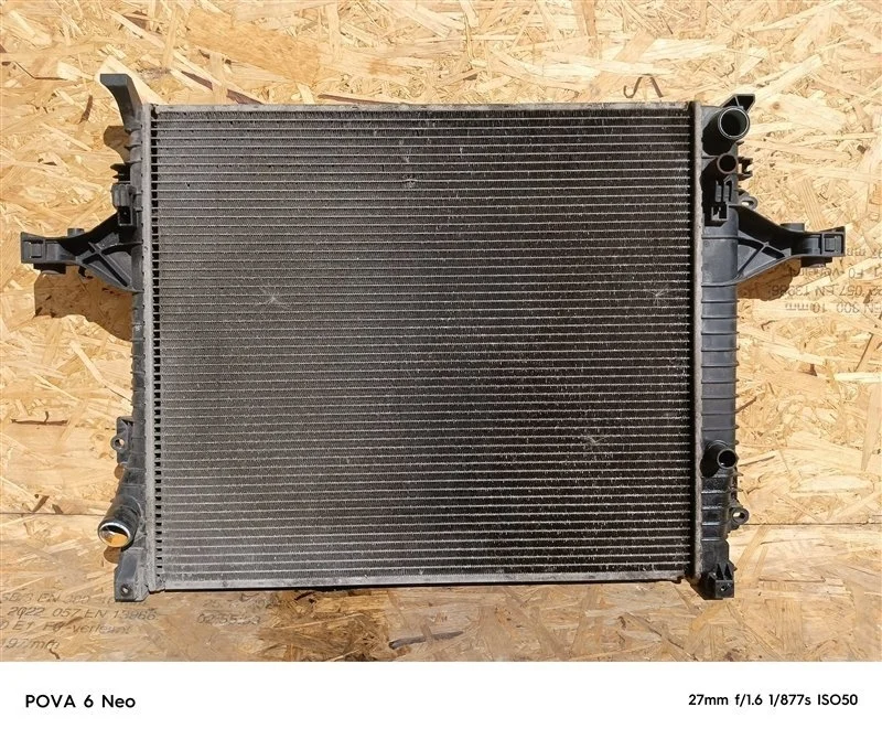 Радиатор охлаждения двигателя Volvo Xc90 2007 31293550 D5244T4