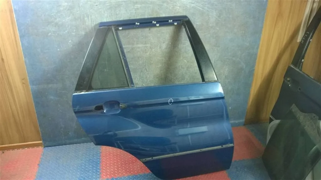 дверь BMW X5 E53  M54B30 231 лс 3.0i