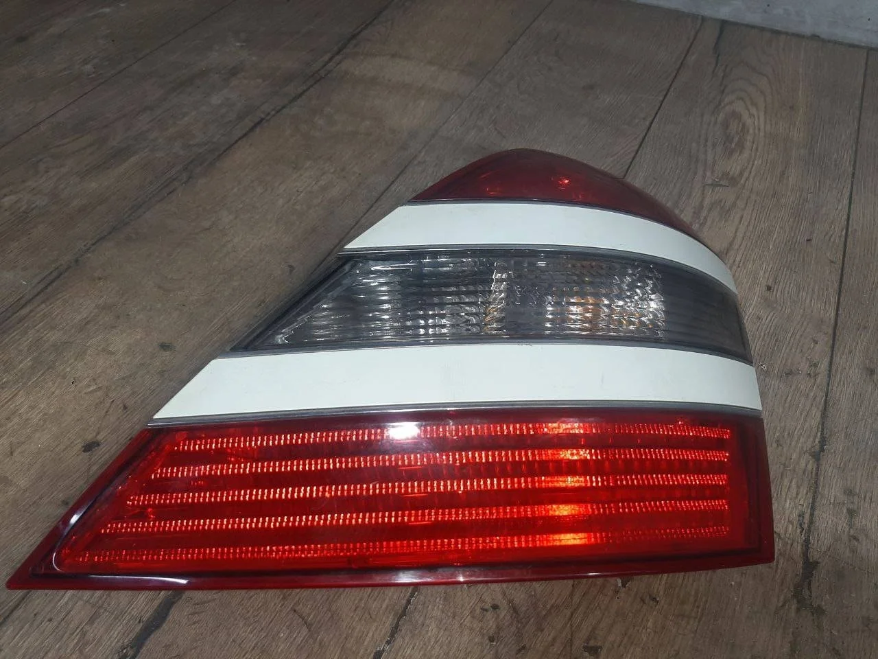 фонарь задний правый Mercedes-Benz S W221