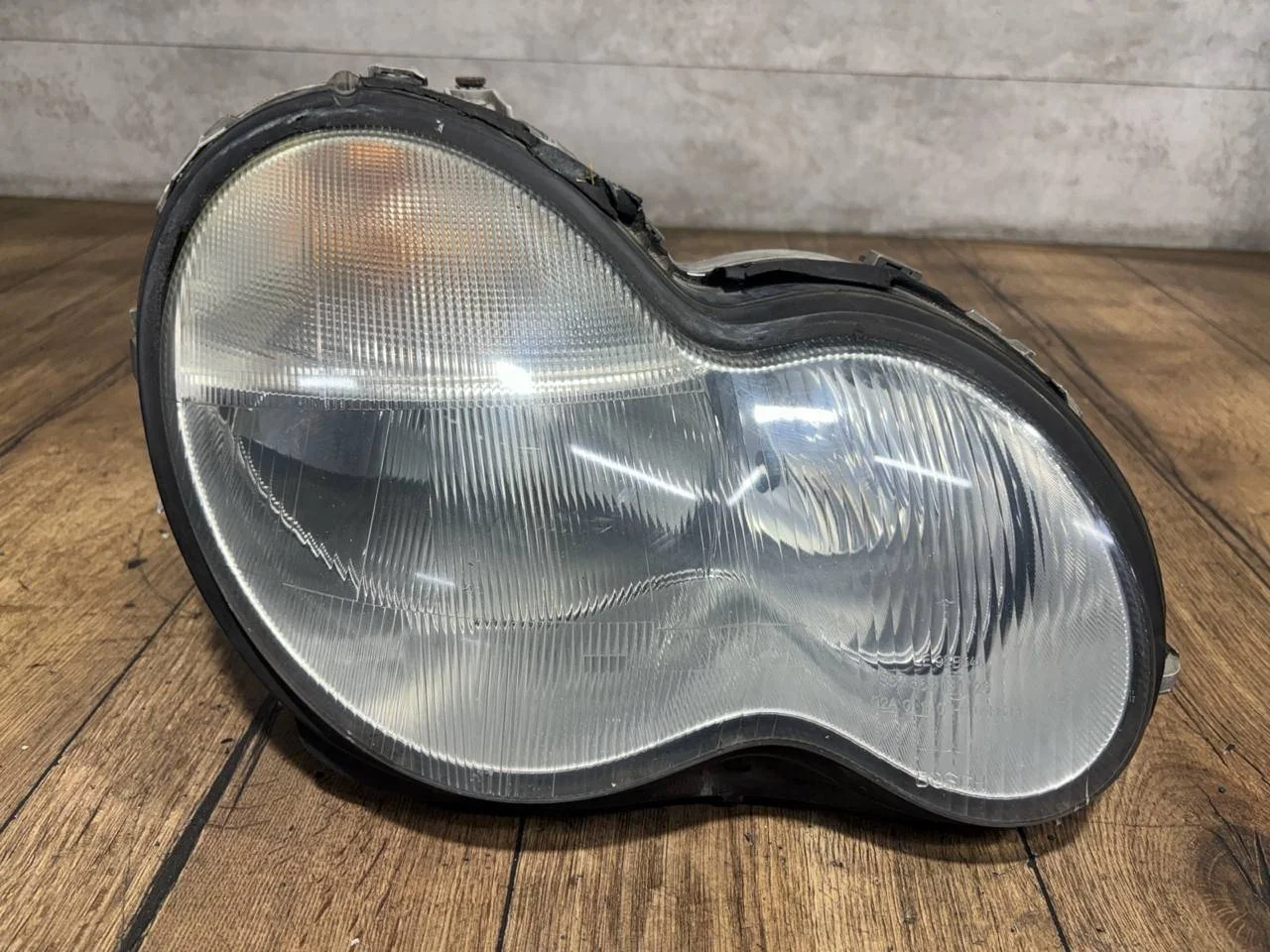 фара правая Mercedes-Benz C W203/S203/CL203