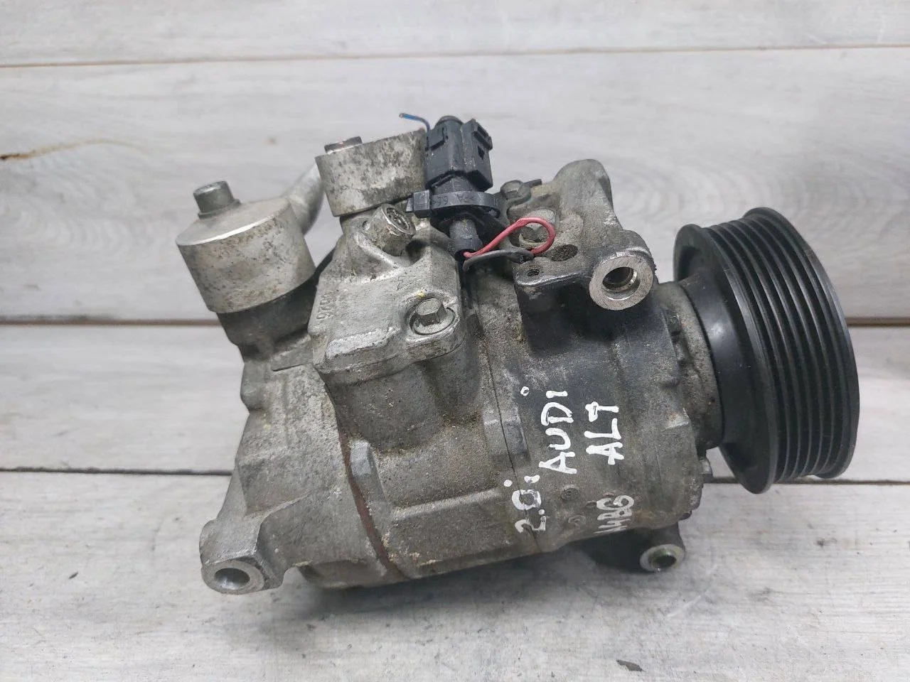 компрессор кондиционера Audi A4 B7
