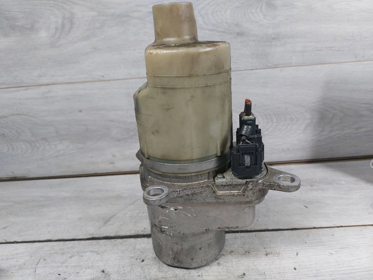 электрогидроусилитель руля Volvo S40 2 MS20