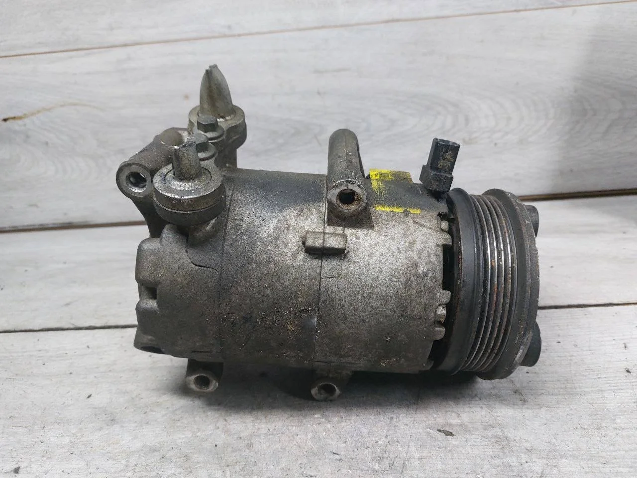 компрессор кондиционера Ford Focus 2