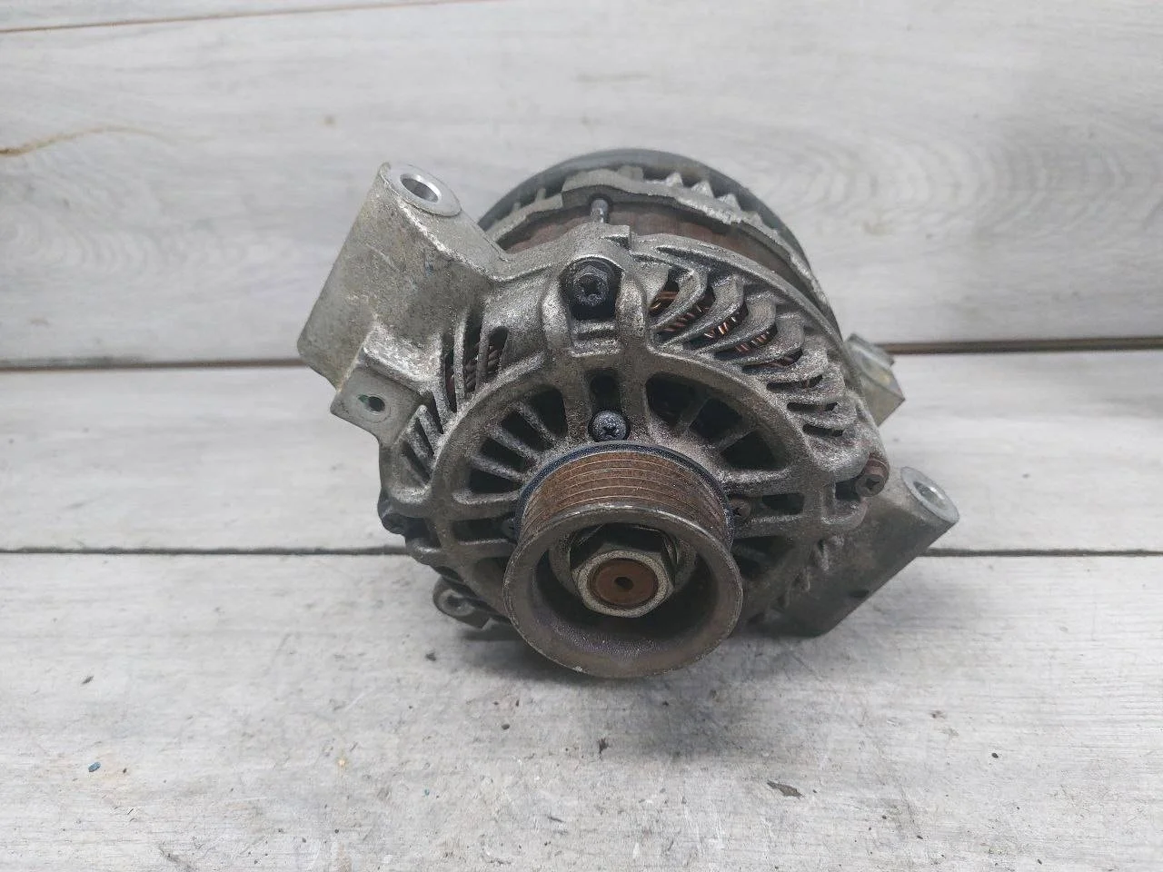 генератор Mazda 6 GG GG