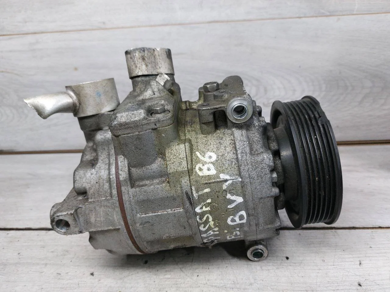 компрессор кондиционера Volkswagen Golf 6