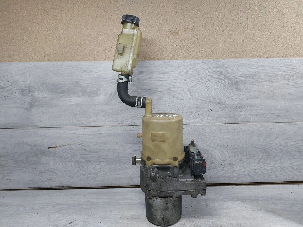 электрогидроусилитель руля Mazda 3 BK BK