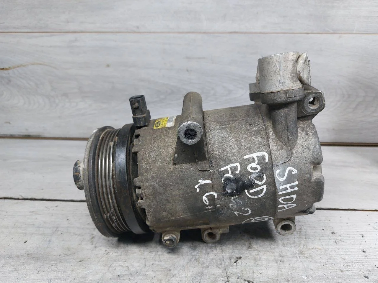 компрессор кондиционера Ford Focus 2