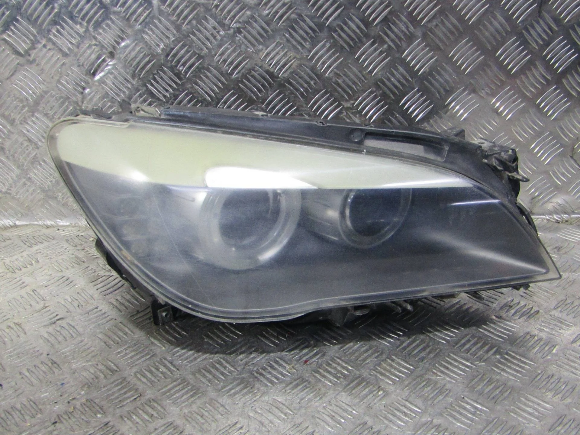 фара правая BMW 7 F01/F02