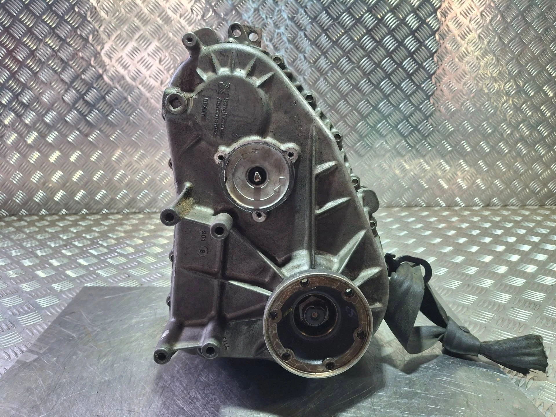 раздаточная коробка Mercedes-Benz M W163