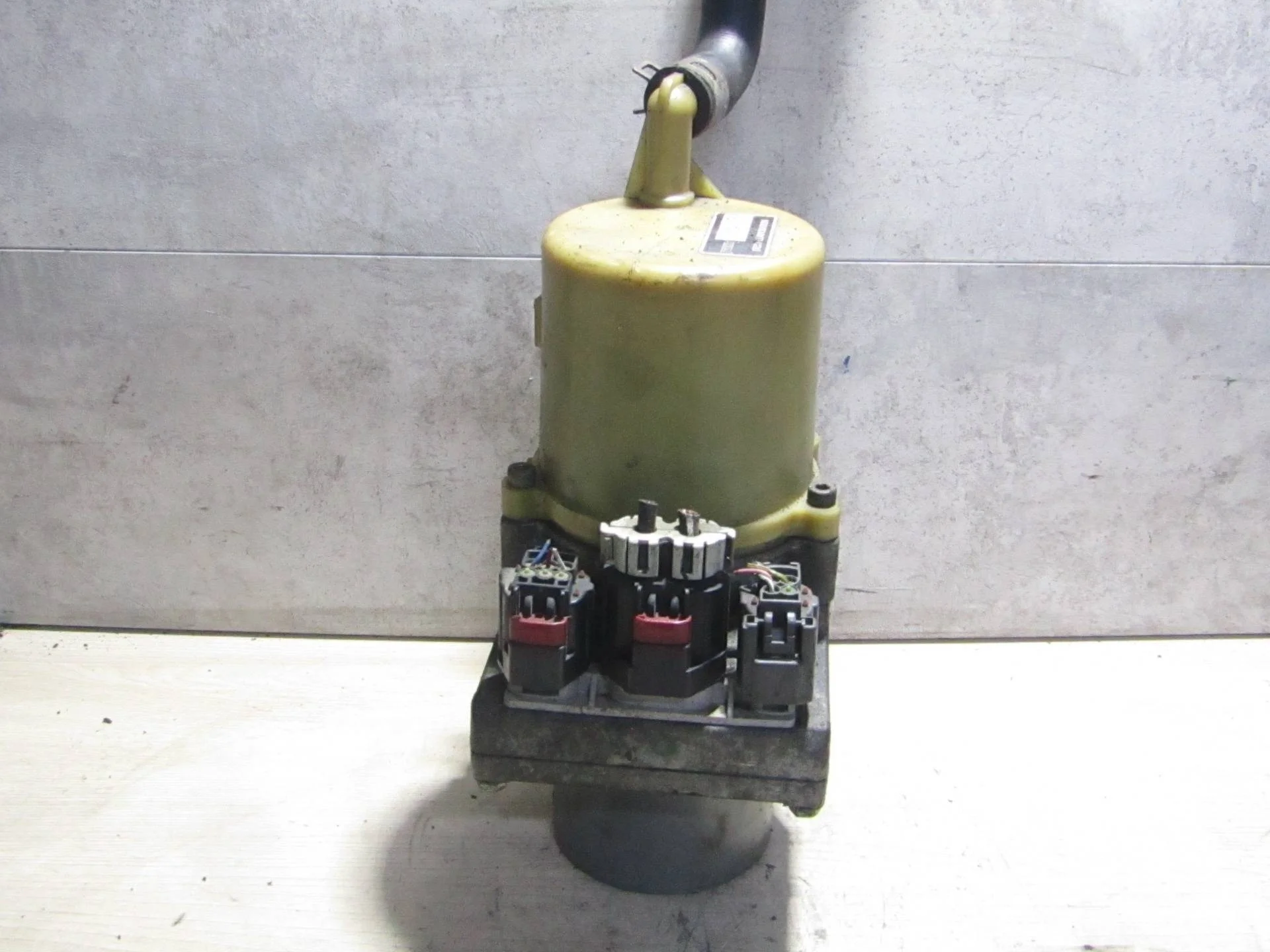 электрогидроусилитель руля Mazda 3 BK BK