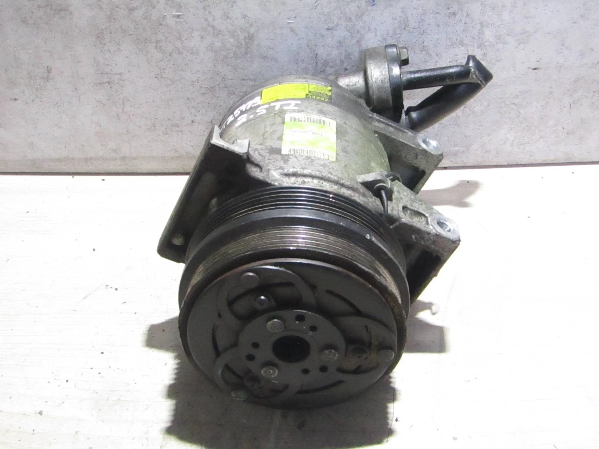 компрессор кондиционера Ford Kuga