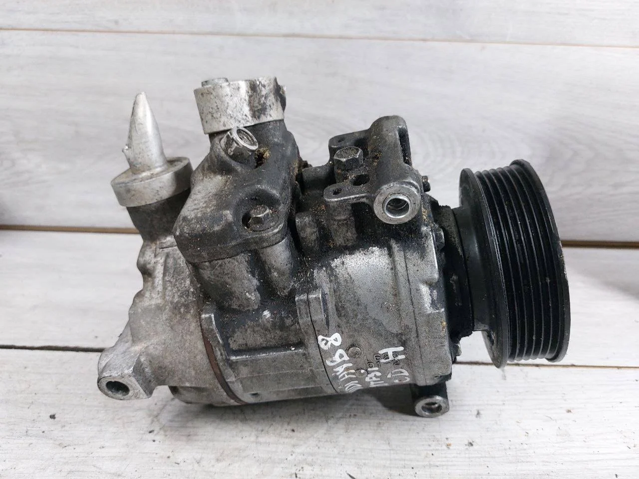 компрессор кондиционера Audi A4 B8/8K