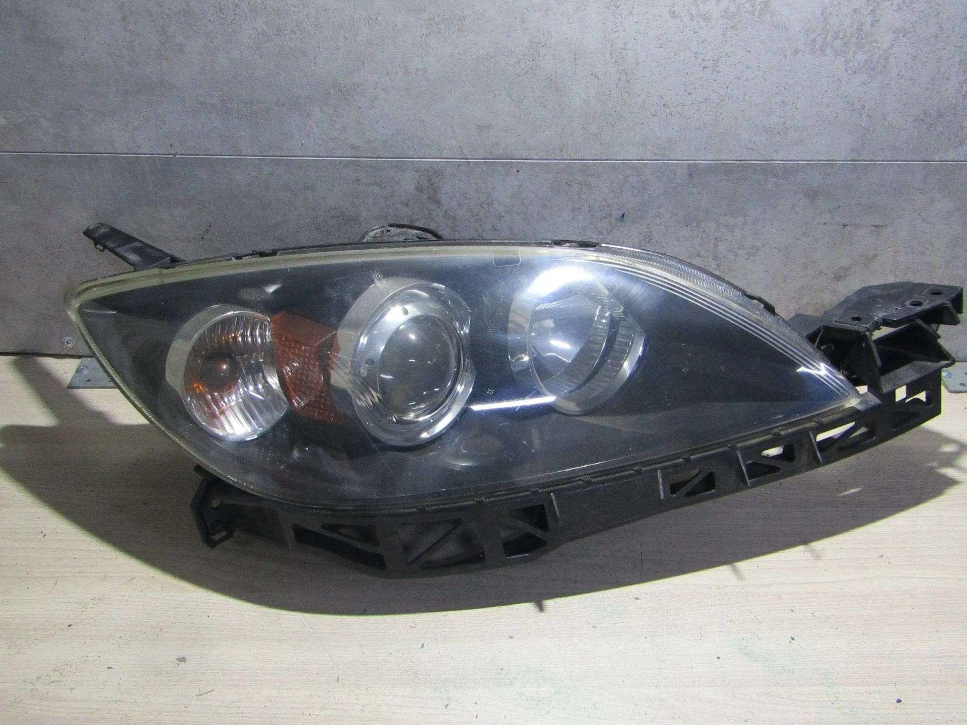 фара правая Mazda 3 BK BK