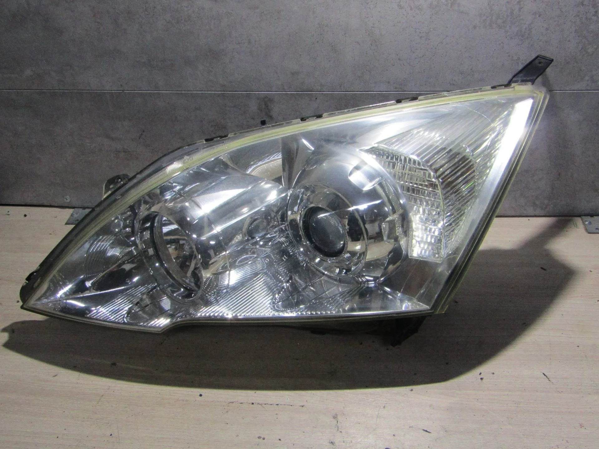 фара левая Honda CR-V 3