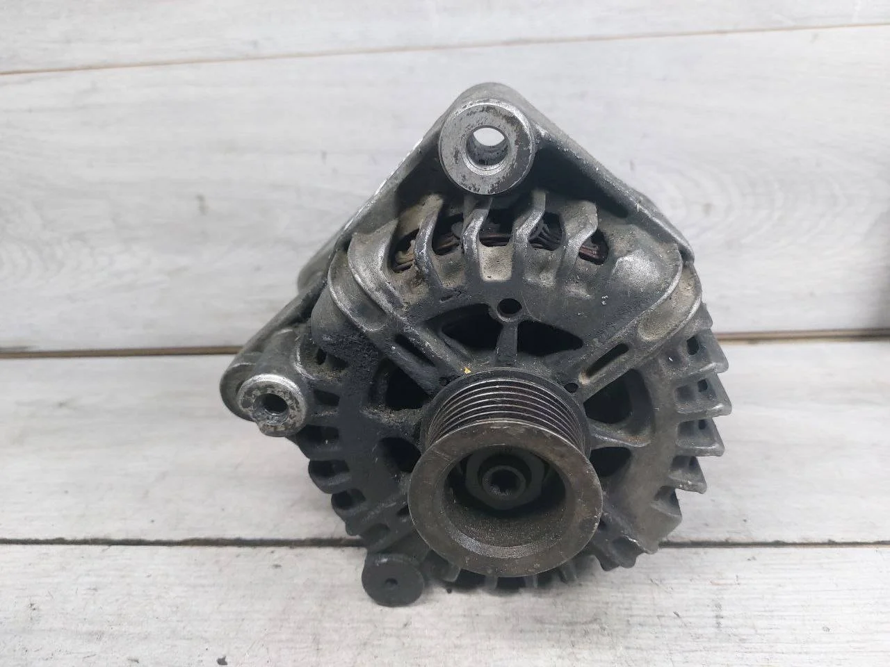 генератор BMW X5 E70