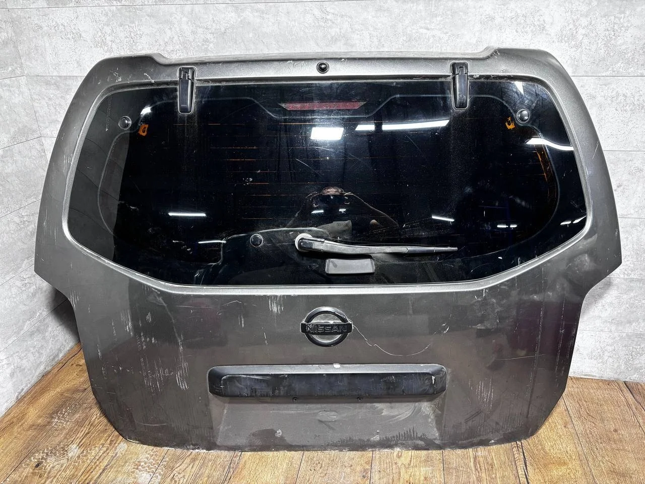 крышка (дверь) багажника Nissan Pathfinder R51   серый