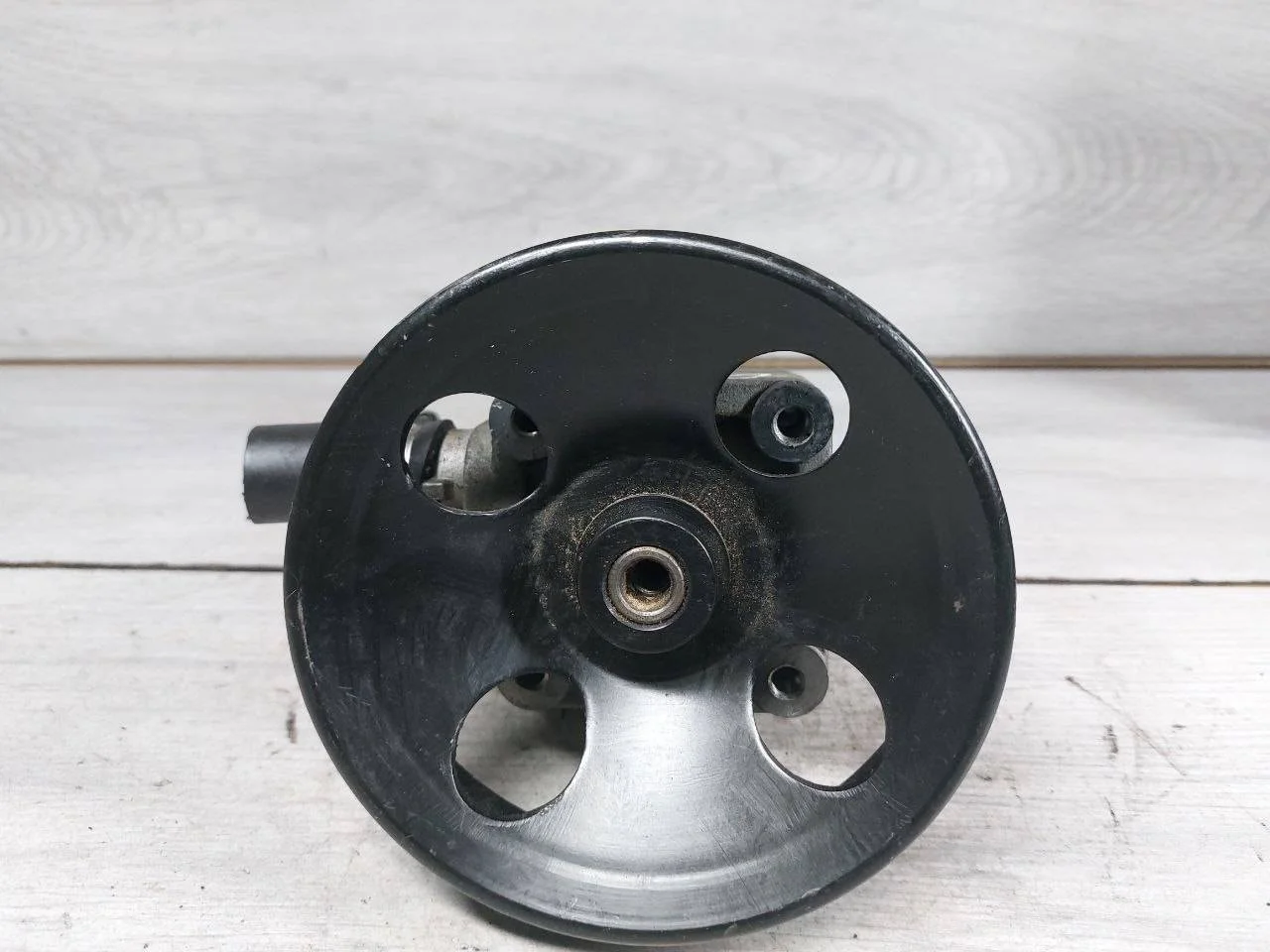 насос гидроусилителя руля Volvo XC90