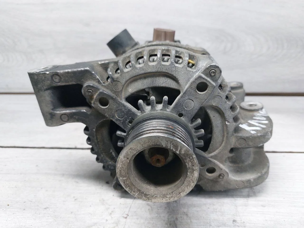 генератор Ford Focus 2