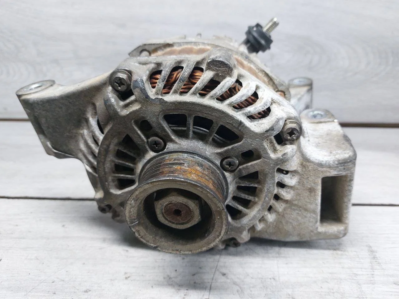 генератор Mazda 3 BL BL