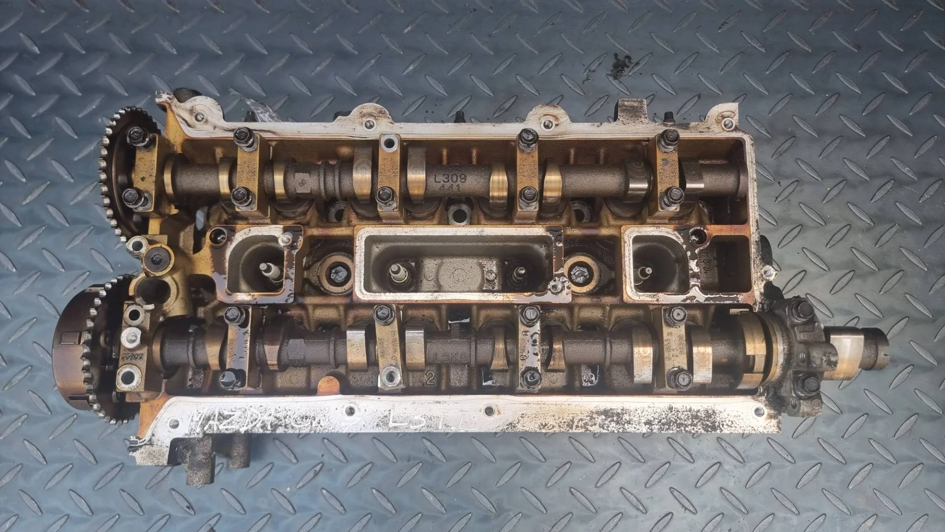 головка блока цилиндров Mazda CX-7