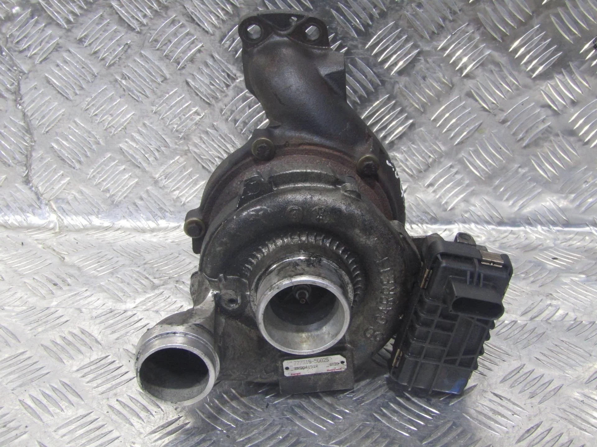 турбина Mercedes-Benz M W164