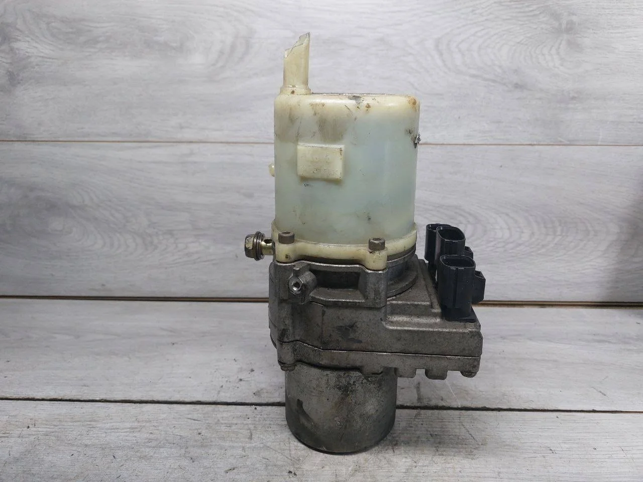 электрогидроусилитель руля Mazda 3 BK BK