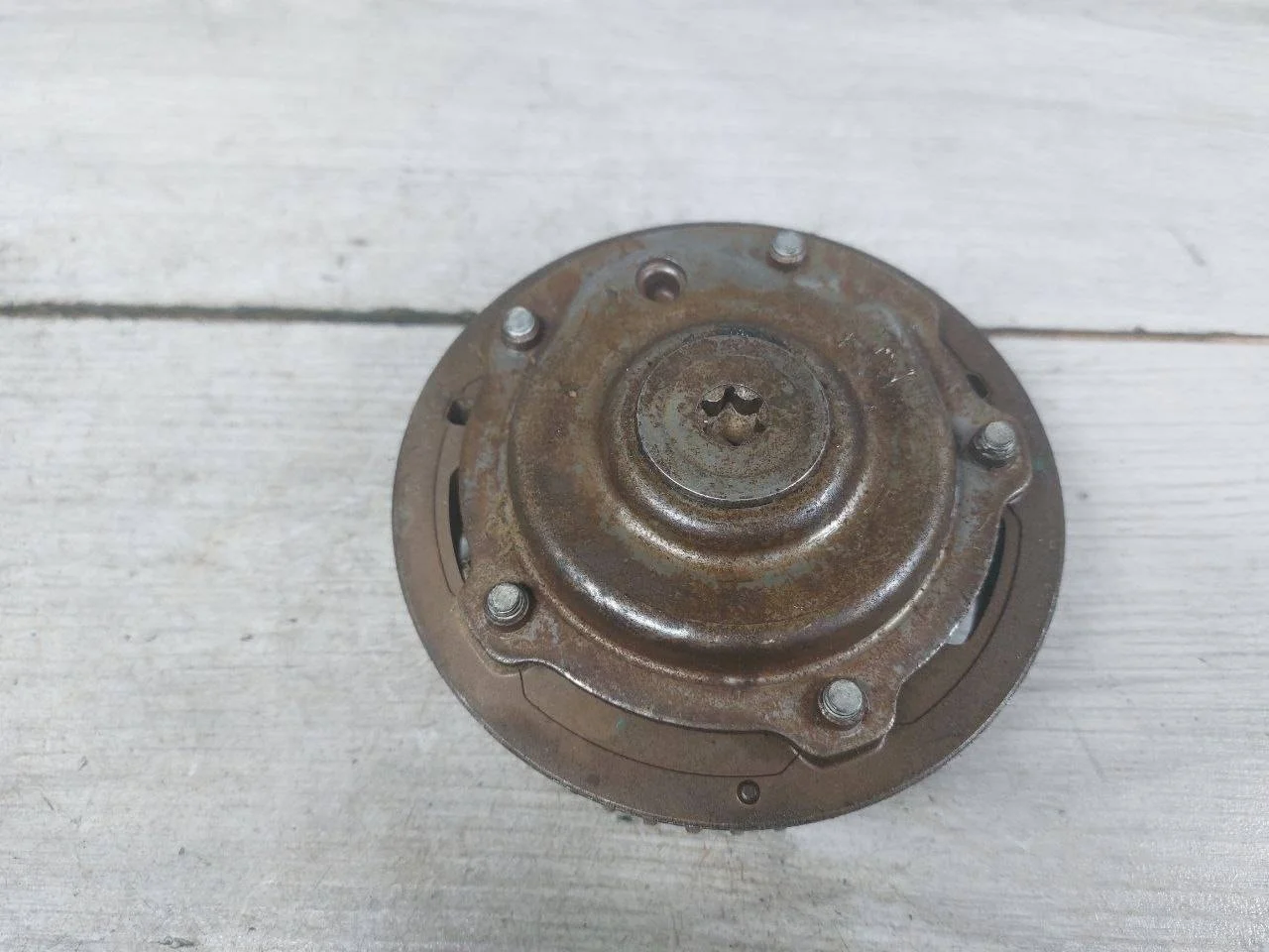 Фазорегулятор Chevrolet Cruze J300