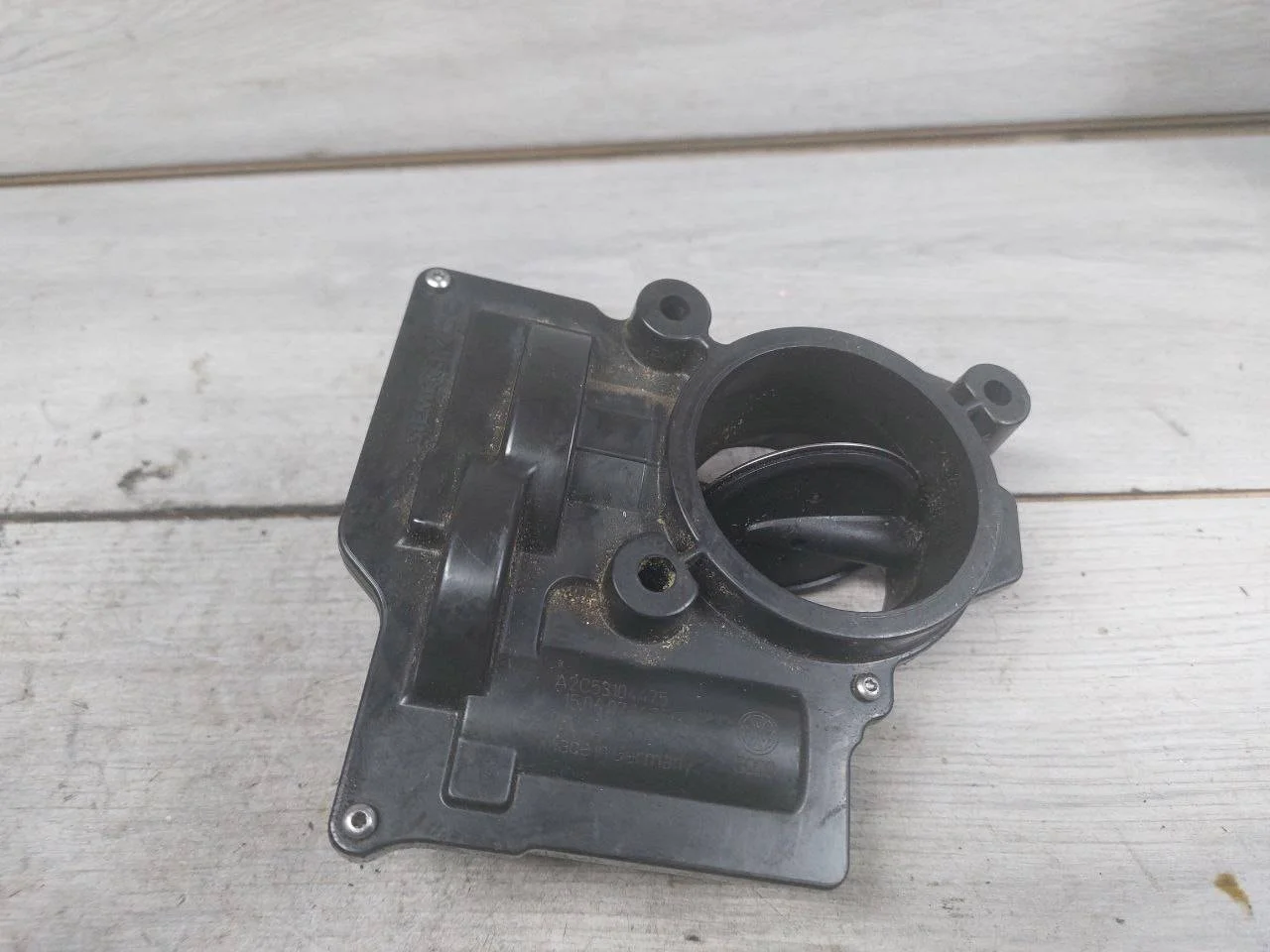 дроссельная заслонка Volkswagen Golf 5