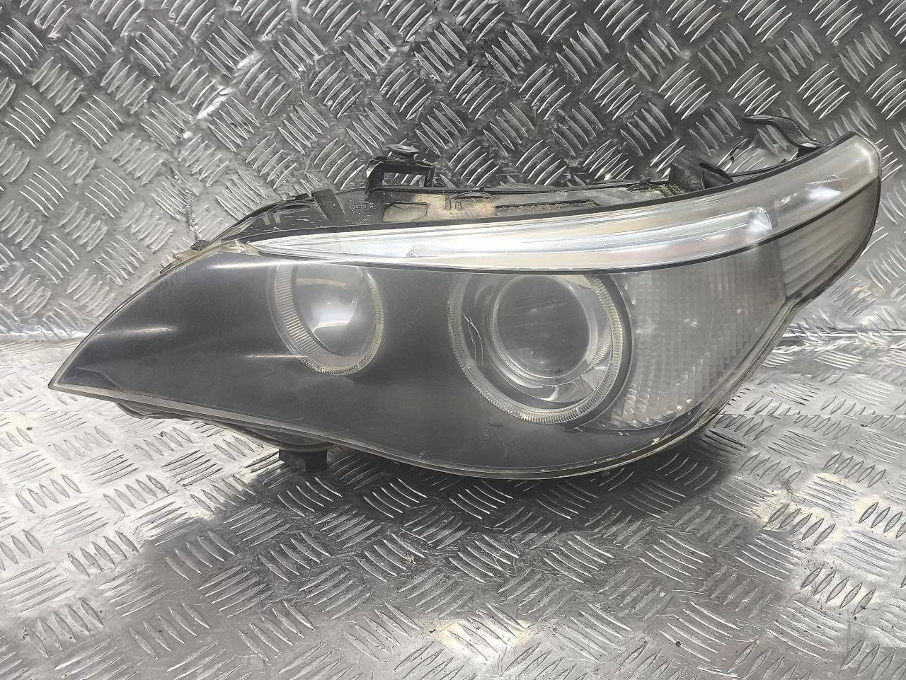 фара левая BMW 5 E60/E61