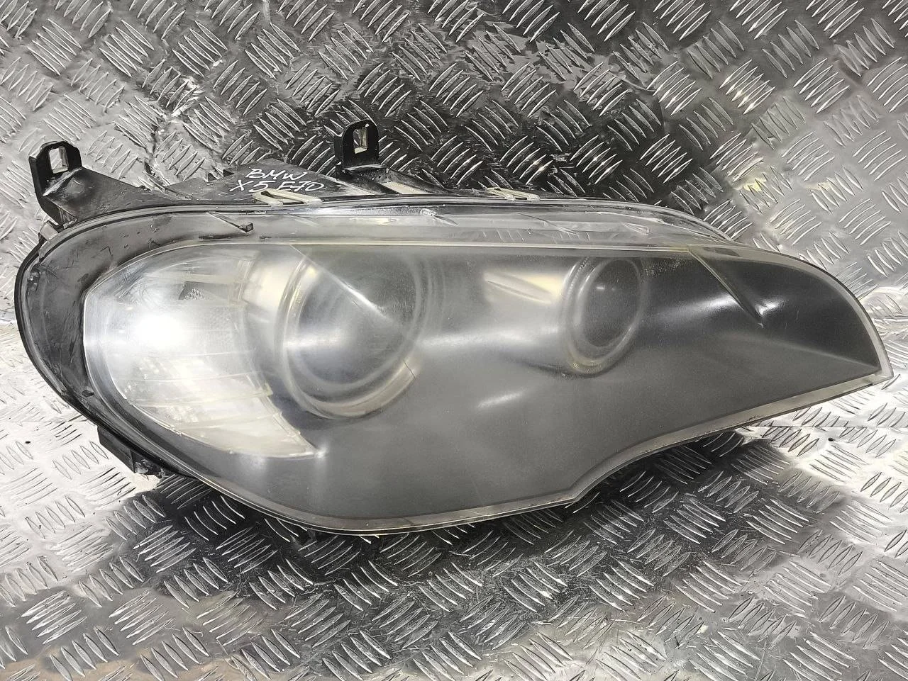 фара правая BMW X5 E70