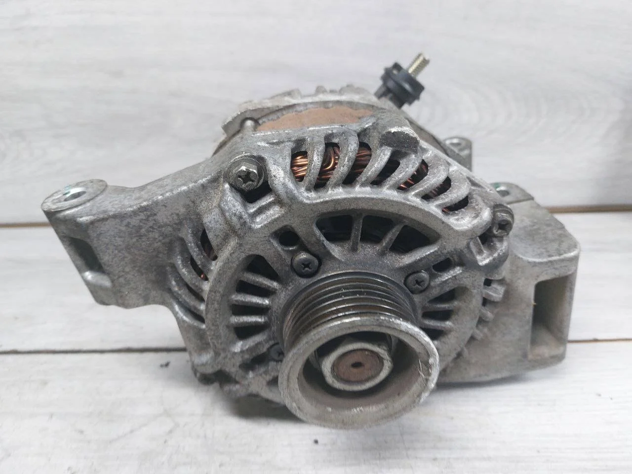 генератор Mazda 3 BL BL