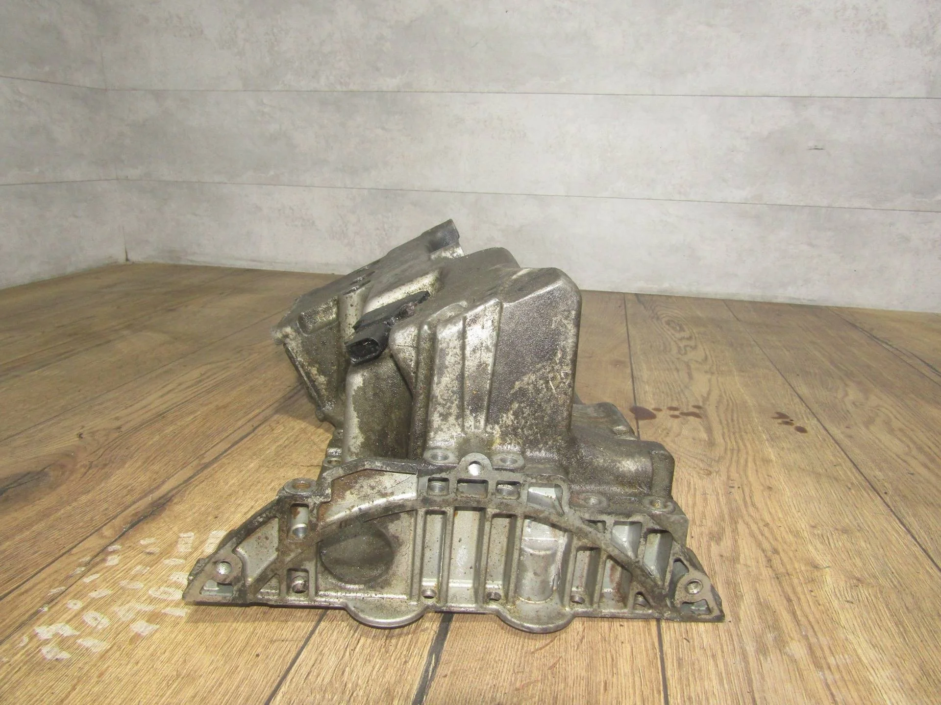 масляный поддон BMW 3 E90/E91/E92/E93