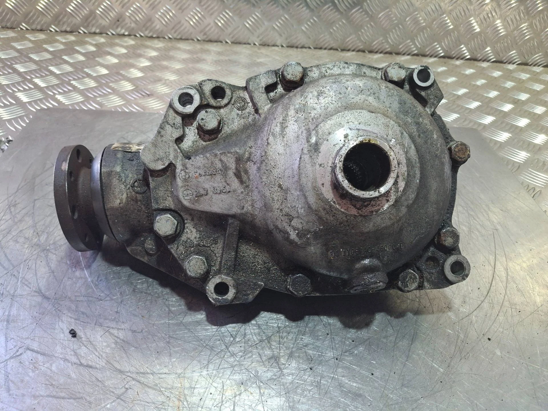 редуктор переднего моста BMW 3 E90/E91/E92/E93