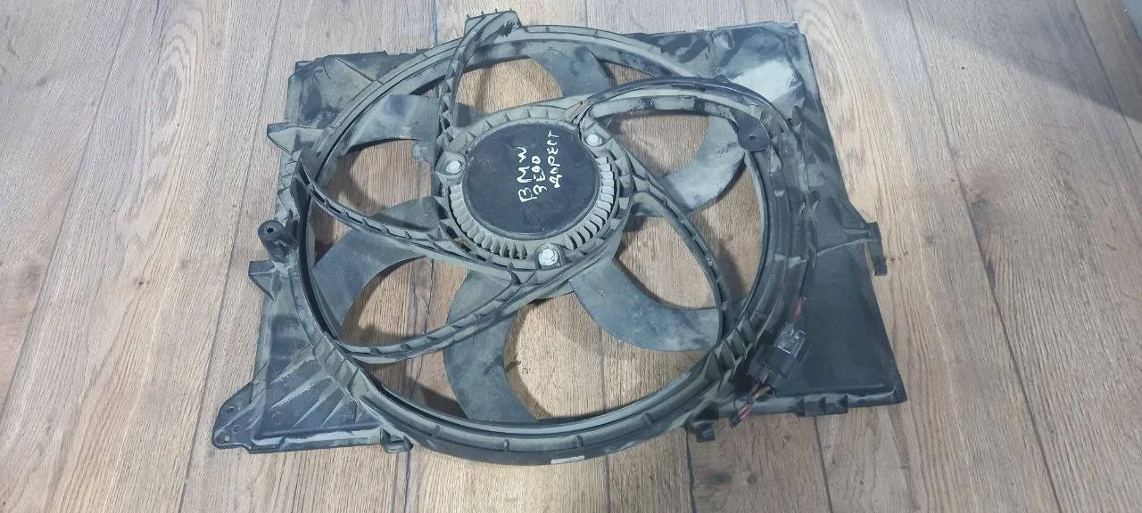 вентилятор охлаждения BMW 3 E90/E91/E92/E93