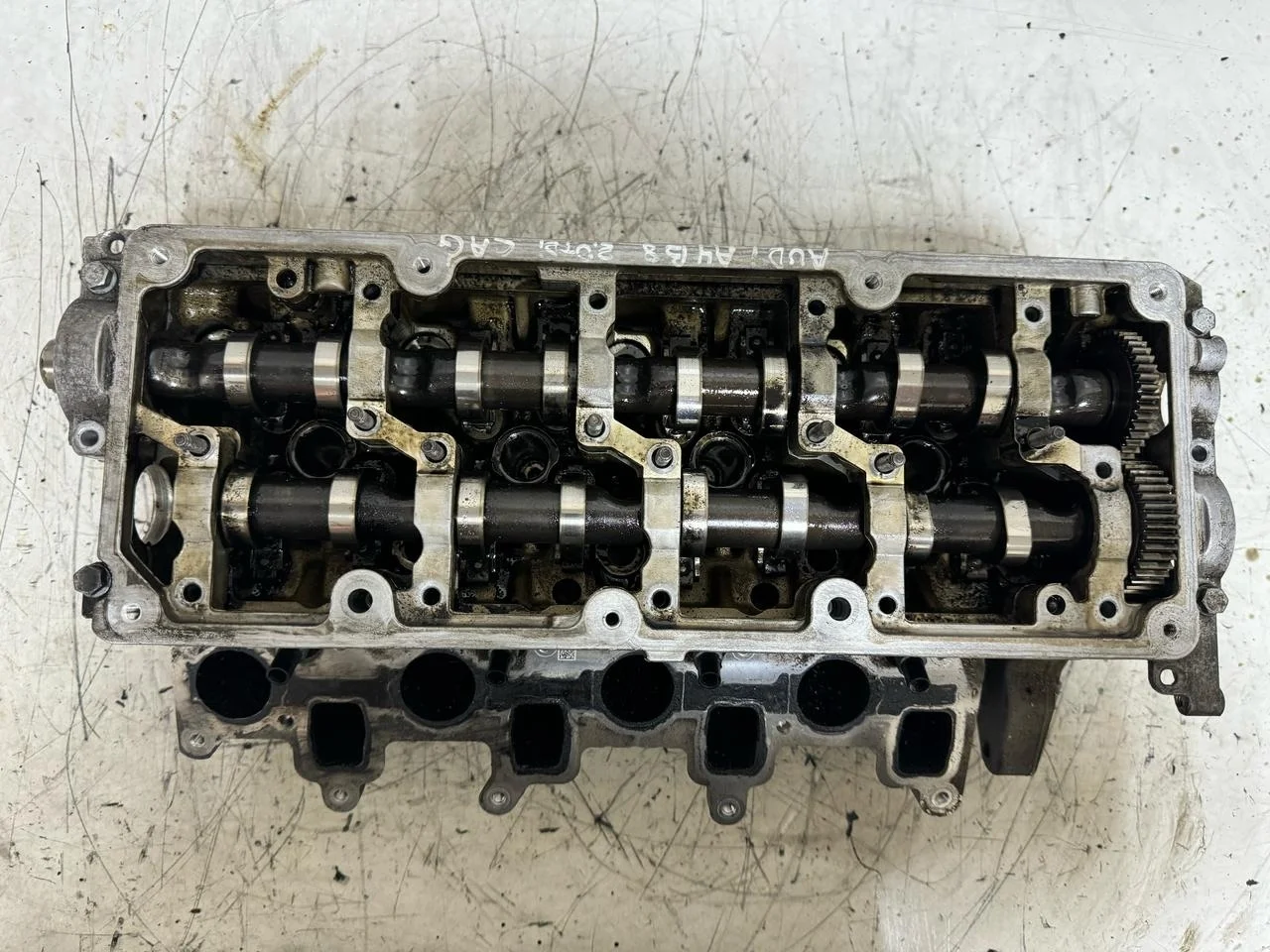 головка блока цилиндров Audi A4 B8/8K