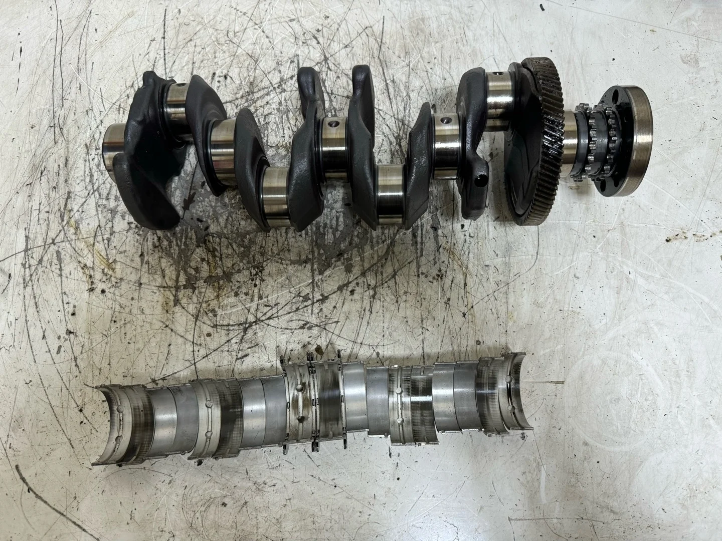 коленвал BMW X3 E83