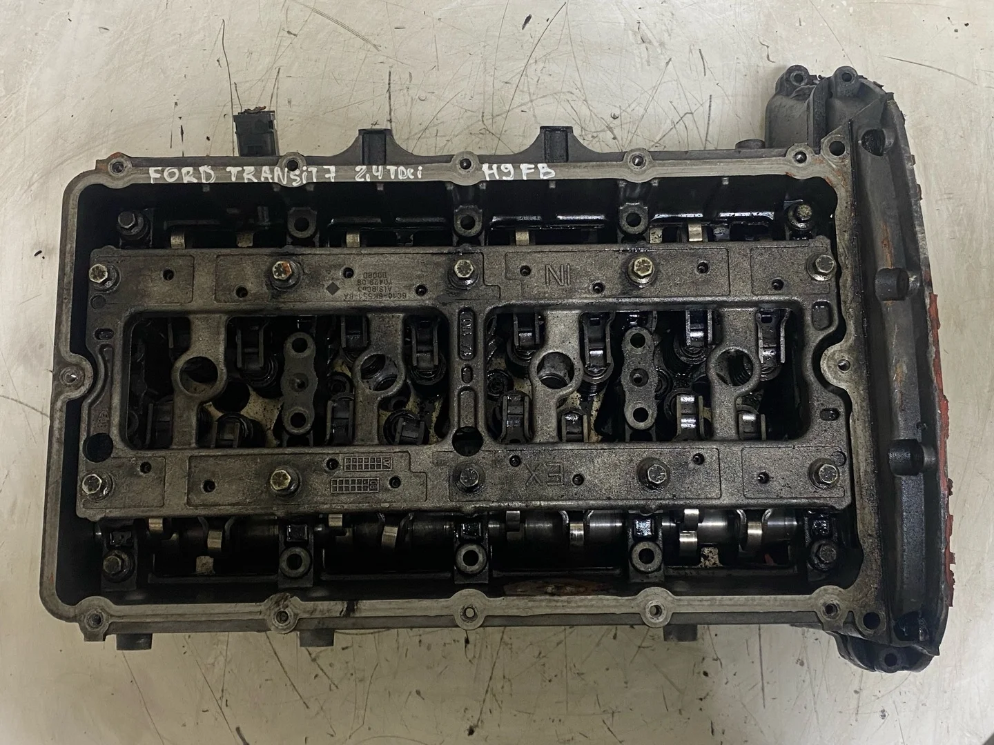 головка блока цилиндров Ford Transit 7