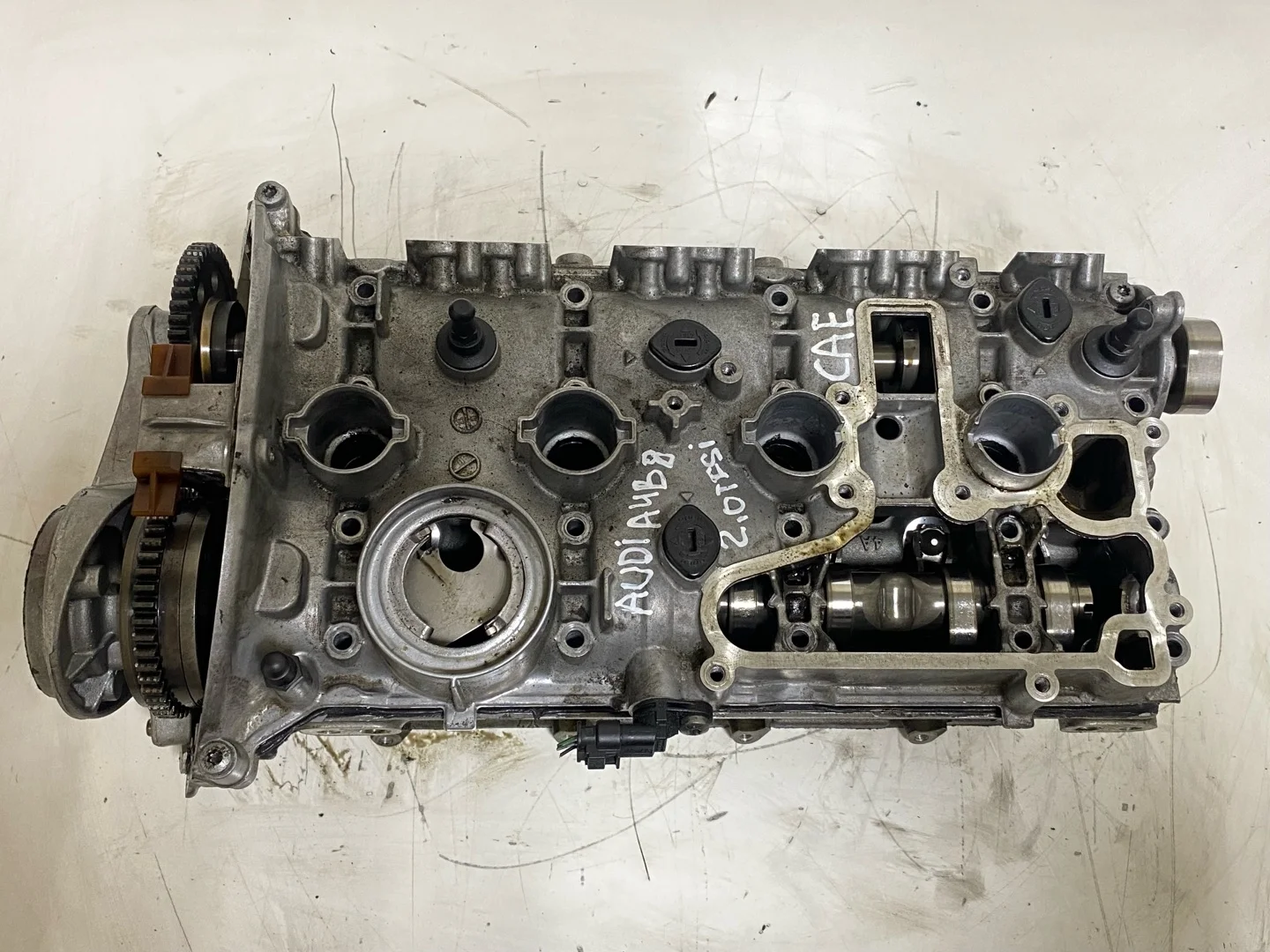 головка блока цилиндров Audi A4 B8/8K