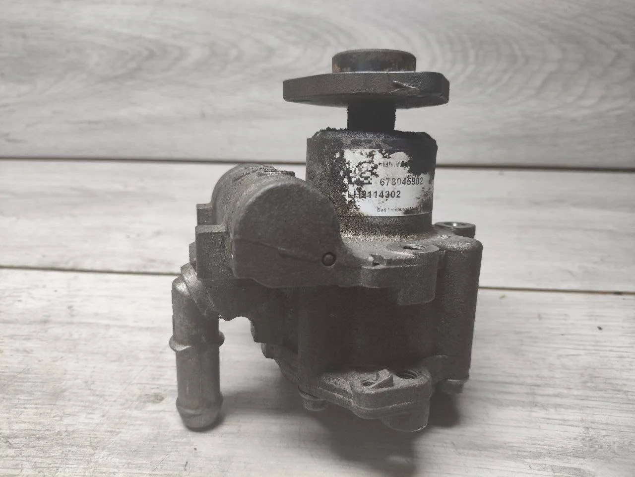 насос гидроусилителя руля BMW 3 E90/E91/E92/E93