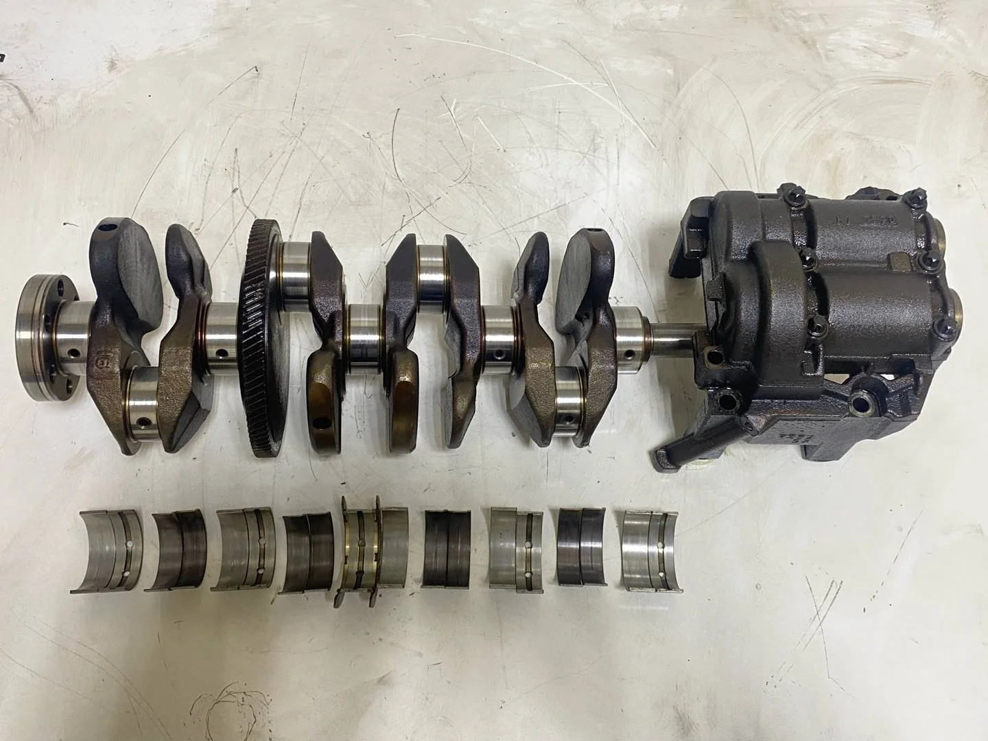 коленвал Mazda CX-7