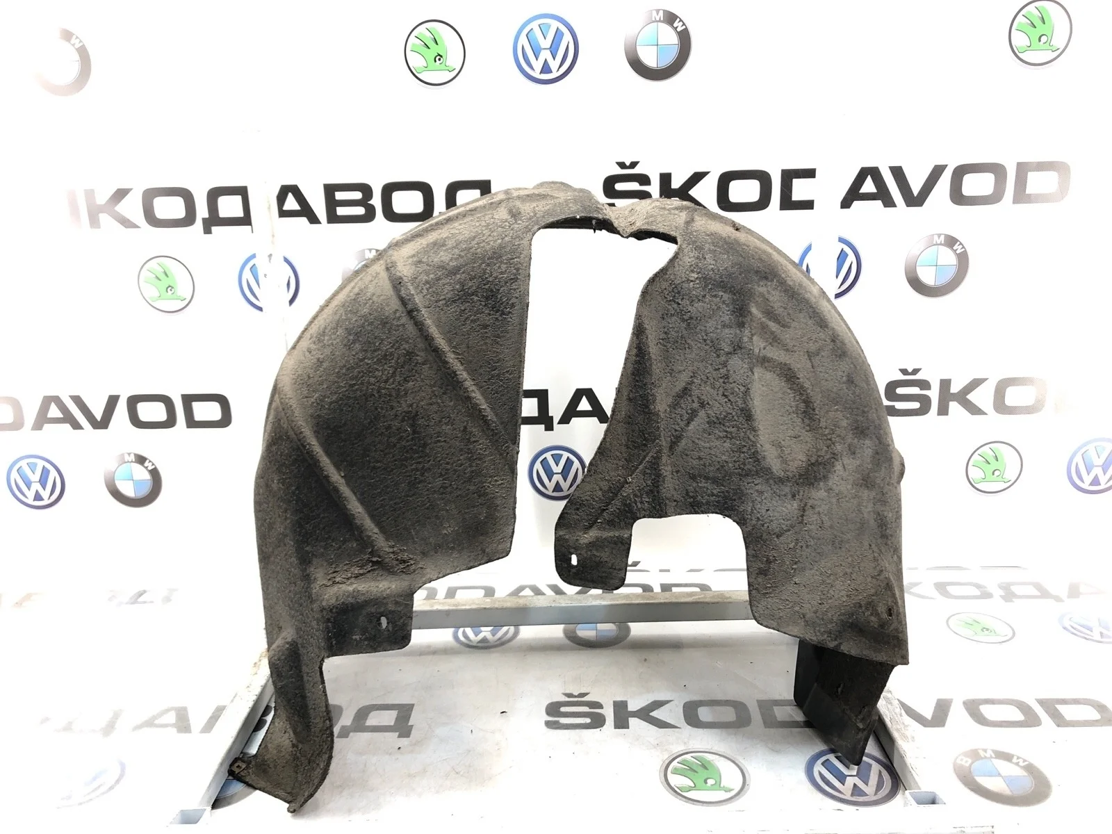 Подкрылок Skoda Yeti 2009 5L0810969 5L 2.0 CBDB, задний левый