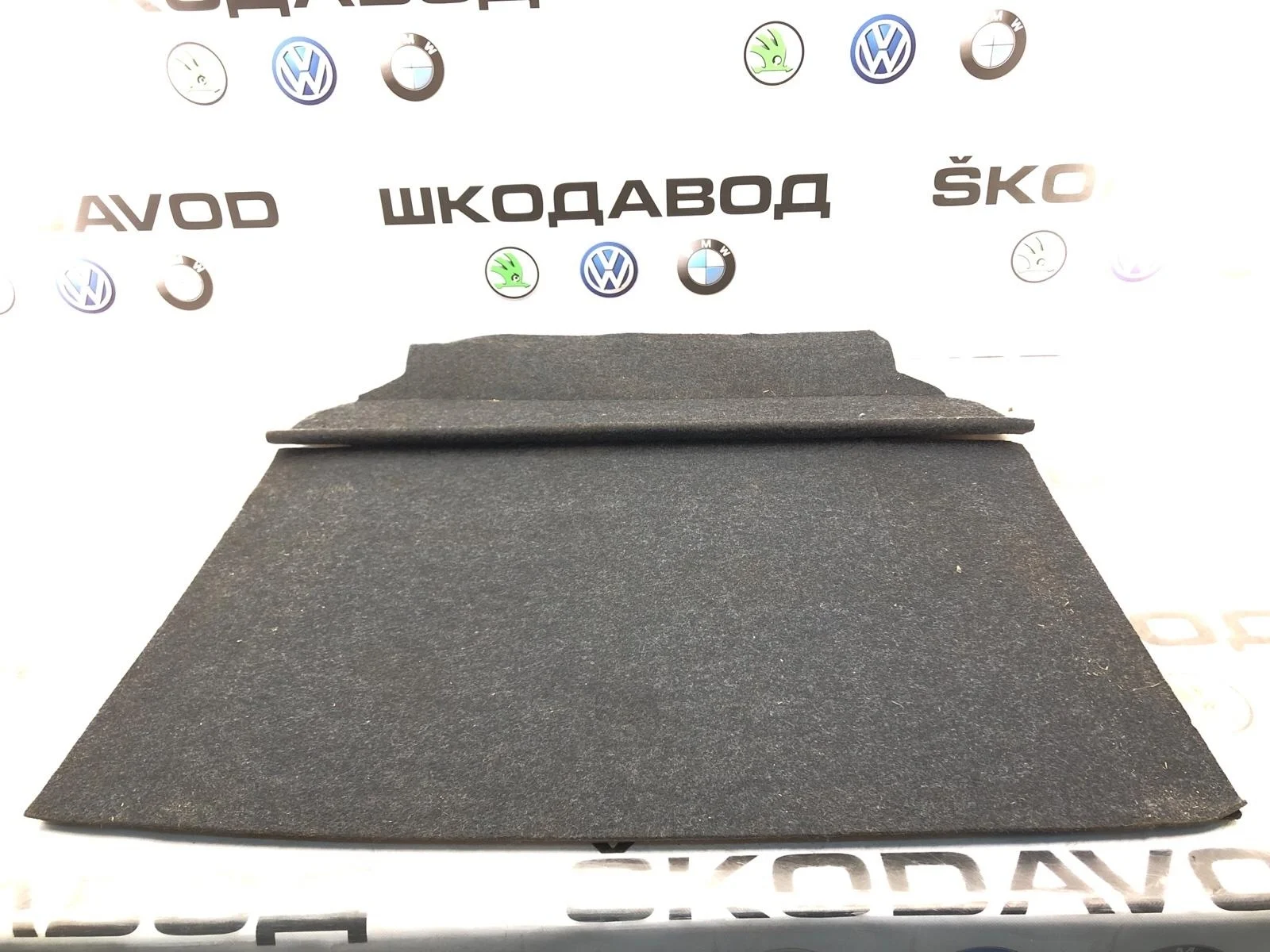 Пол багажника Skoda Yeti 2010 5L6863463D1BS 5L 2.0 CFHF