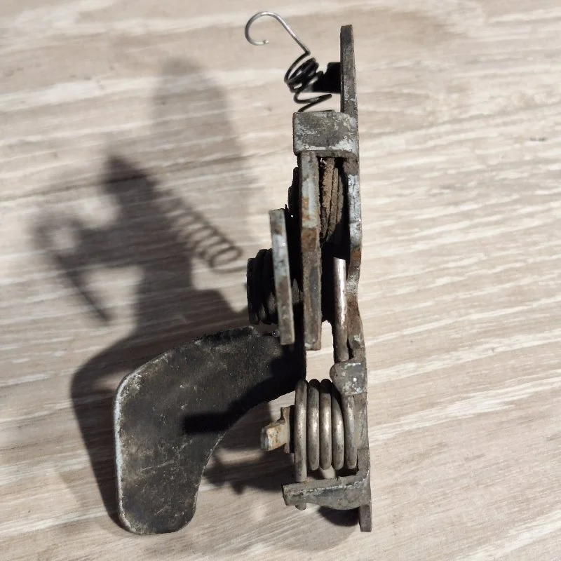 Замок капота Peugeot 206 1998-2009 793449